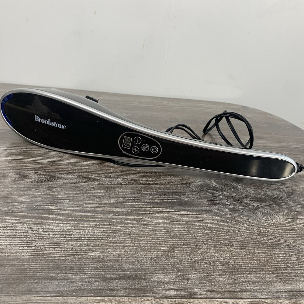 BROOKSTONE HANDHELD‎ HEATING PERCUSSION BODY MASSAGER